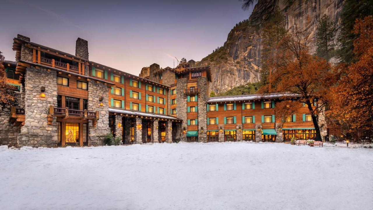 The Ahwahnee Hotel Yosemite Village Exterior photo