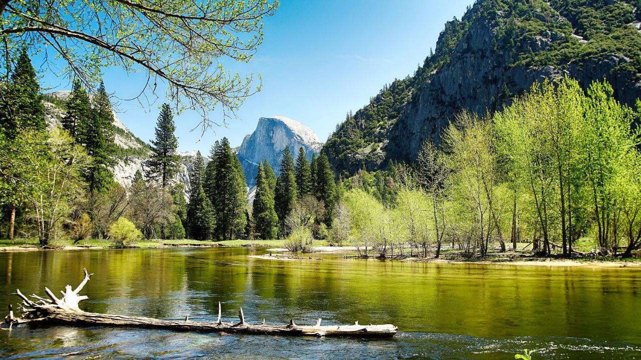 The Ahwahnee Hotel Yosemite Village Exterior photo